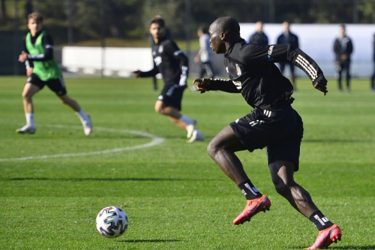 Beşiktaş kondisyon ve taktik &ccedil;alıştı