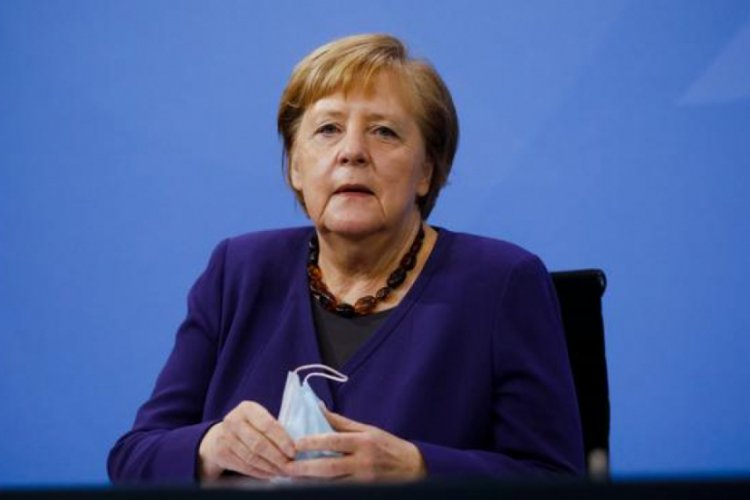 Merkel: AB zirvesinde T&uuml;rkiye ile ilgili karar almak zorundayız
