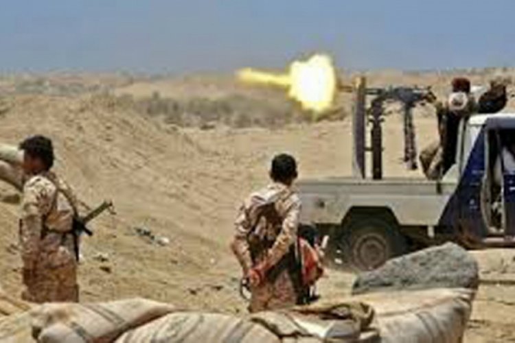 Yemen h&uuml;k&uuml;meti, Jaar kentini kontrol altında aldı
