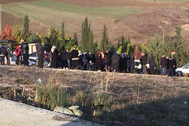 Mide ameliyatından 1,5 ay sonra &ouml;l&uuml; bulunan kadın, kalp krizi ge&ccedil;irmiş