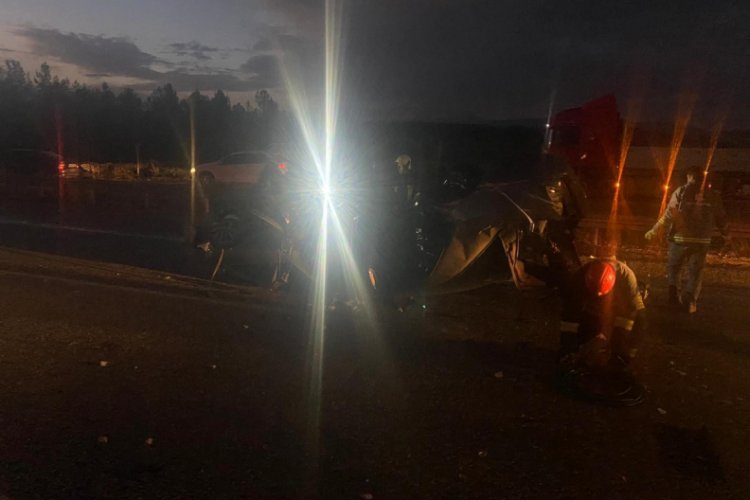 Takla otomobilden ağır yaralı kurtarılan adam hayatını kaybetti