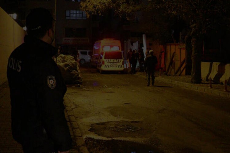 Taşla ezerek &ouml;ld&uuml;rd&uuml;! 'Taciz etti' dedi