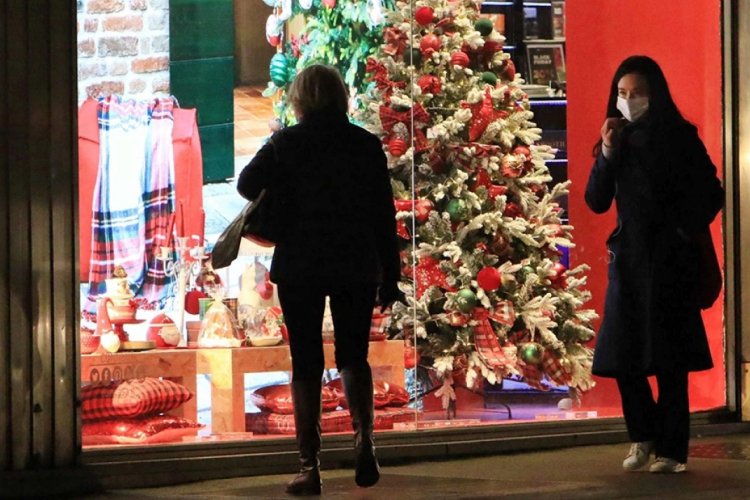 Avrupa'da Covid-19 kaynaklı vaka ve can kayıpları artmaya devam ediyor