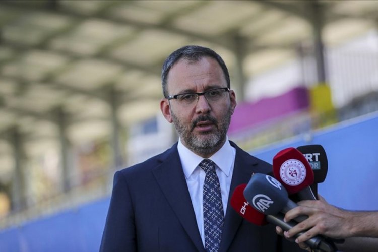 Bakan Kasapoğlu'ndan İhsan T&uuml;re i&ccedil;in taziye mesajı