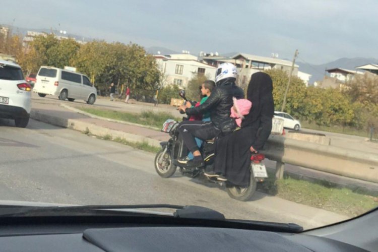 Bursa'da &ccedil;ocuklarının hayatını hi&ccedil;e saydı