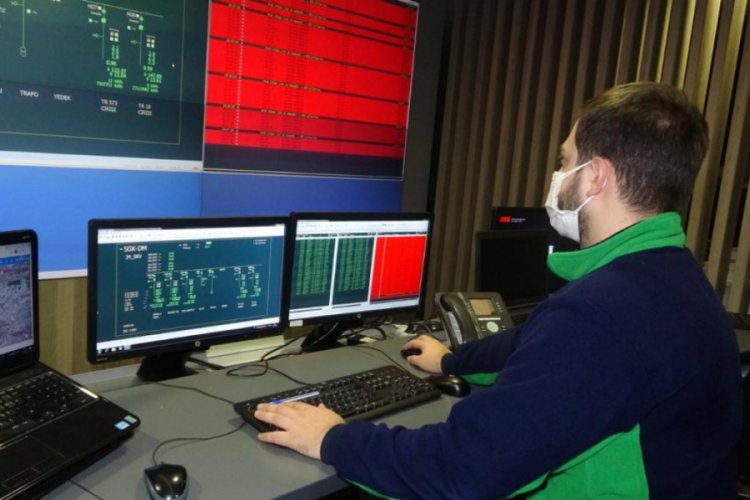 Bursa'da SCADA sistemiyle elektrik kesintilerine anında m&uuml;dahale