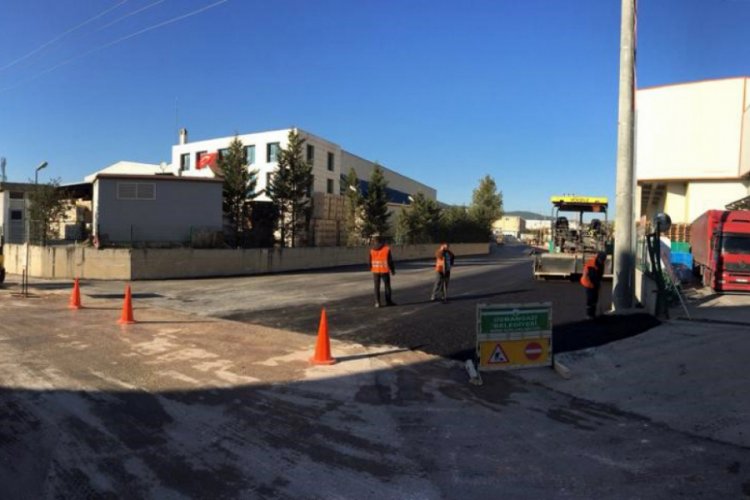 Bursa Osmangazi'de yoğun asfalt mesaisi