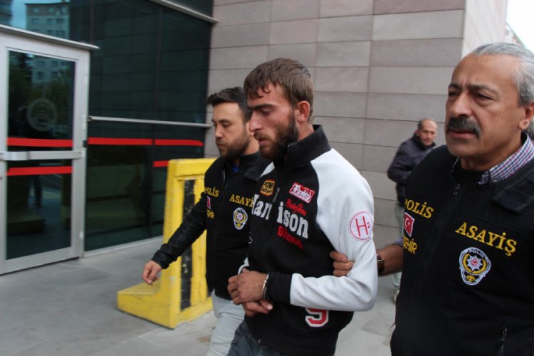 Eşine tacizle su&ccedil;ladığı eniştesini &ouml;ld&uuml;ren sanığa 25 yıl hapis