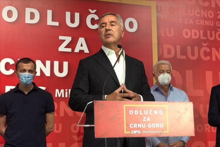 Djukanovic: Rusya, Sırp kilisesi aracılığıyla Karadağ'daki se&ccedil;imlere karıştı