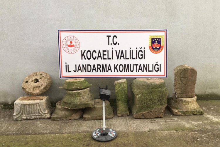 Roma d&ouml;nemine ait 9 adet s&uuml;tun par&ccedil;ası ele ge&ccedil;irildi