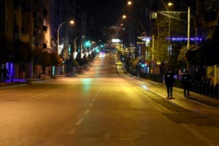 Sokağa &ccedil;ıkma yasağı başladı!