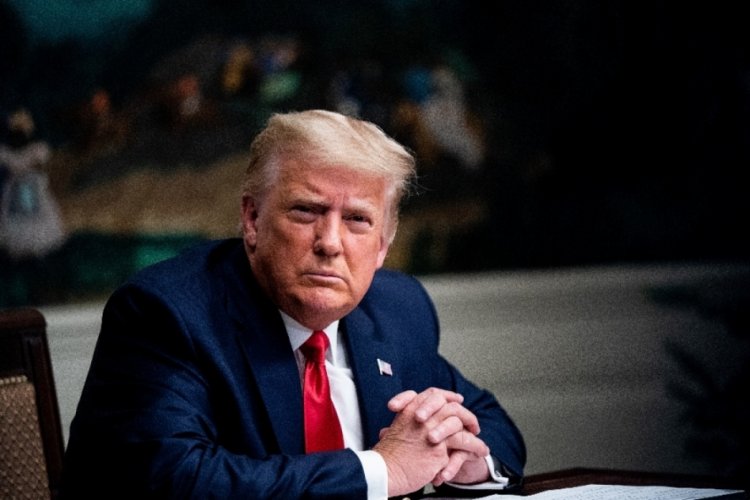 Trump'tan FDA'ya "b&uuml;y&uuml;k, yaşlı, yavaş kaplumbağa" benzetmesi