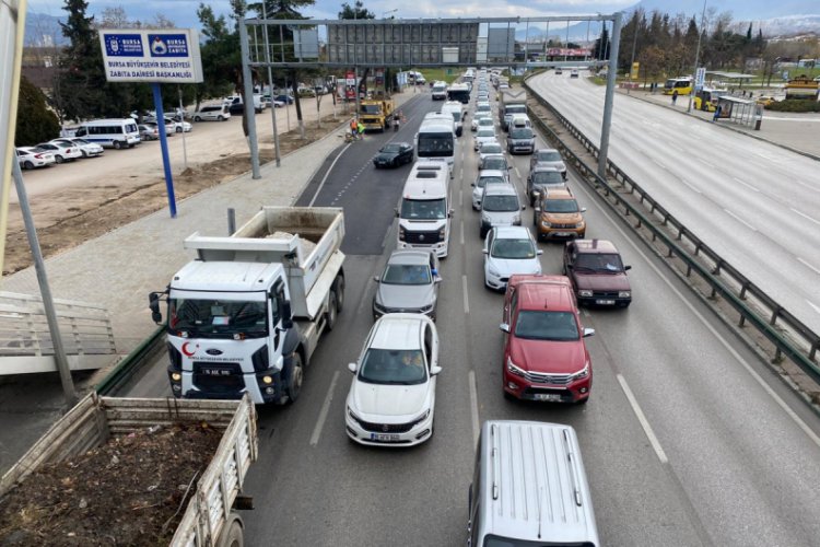 Bursa Acemler'de yine yoğun trafik! (&Ouml;ZEL HABER)&nbsp;