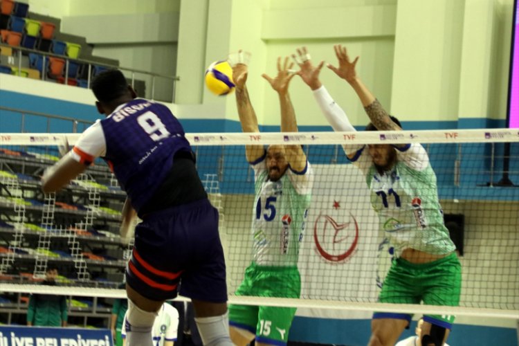 Bursa&nbsp;B&uuml;y&uuml;kşehir&nbsp;Belediyespor, Haliliye Belediyespor'u yendi