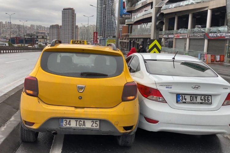 Boş yolu paylaşamayıp kaza yaptılar