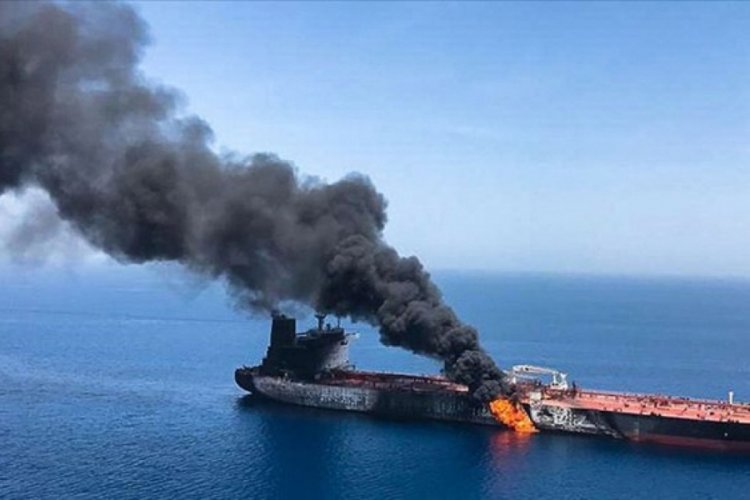 Suudi Arabistan'da petrol tankerinde patlama