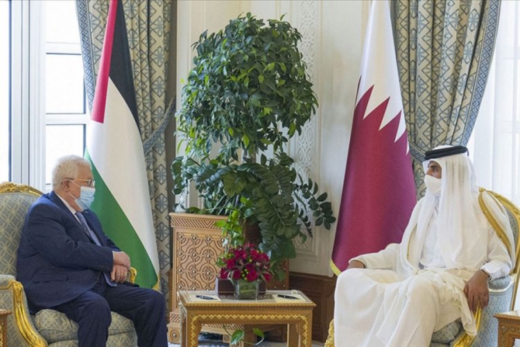 Katar Emiri ve Mahmud Abbas Filistin'deki gelişmeleri görüştü