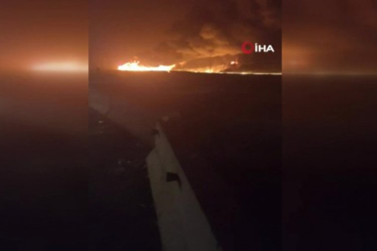Petrol y&uuml;kl&uuml; tanker alev alev yandı