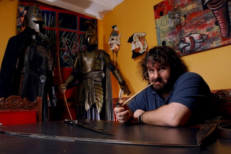 Y&uuml;z&uuml;klerin Efendisi'nin y&ouml;netmeni Peter Jackson &uuml;&ccedil;lemedeki favori sahnesini a&ccedil;ıkladı