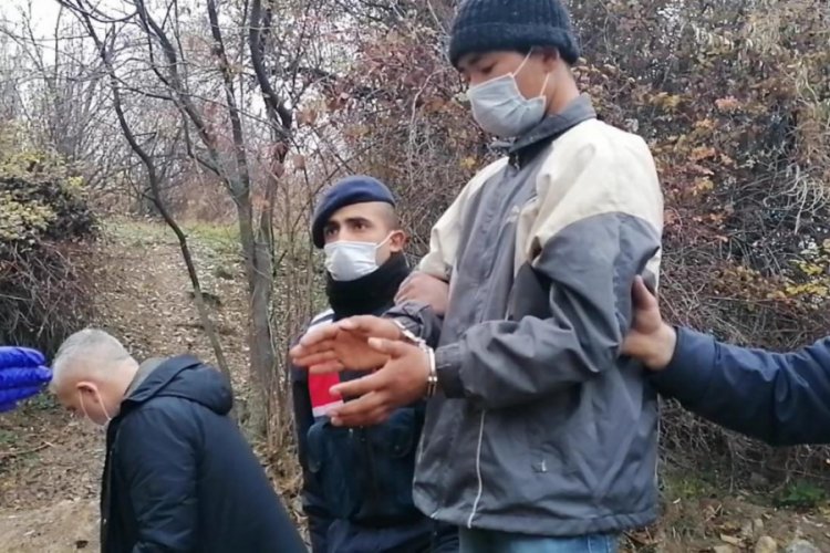 &Ccedil;oban arkadaşını &ouml;ld&uuml;r&uuml;p toprağa g&ouml;md&uuml;, cinayet 1 yıl sonra ortaya &ccedil;ıktı