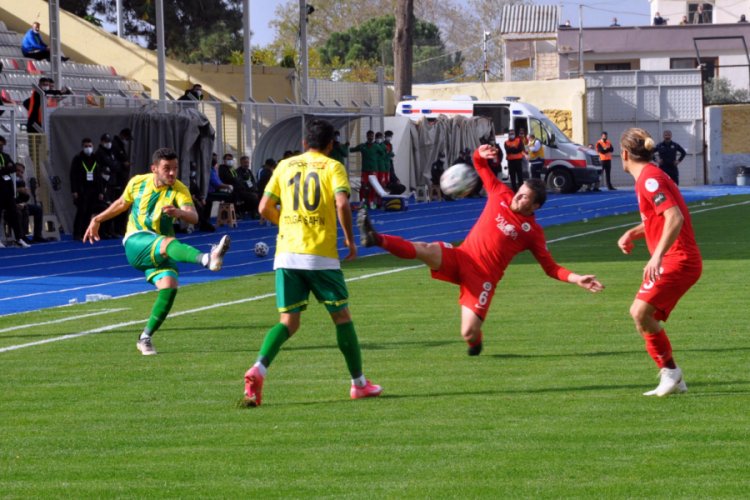 Yalovaspor erteleme ma&ccedil;ında galip
