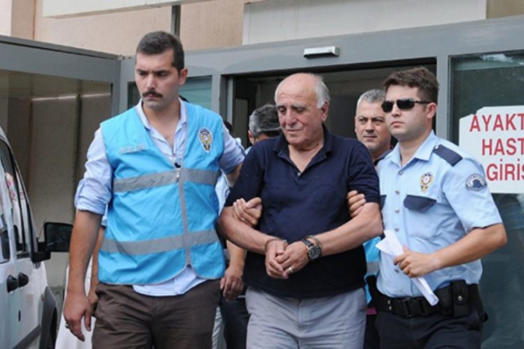Hakan Ş&uuml;k&uuml;r'&uuml;n babasının FET&Ouml;'den yargılanması s&uuml;r&uuml;yor