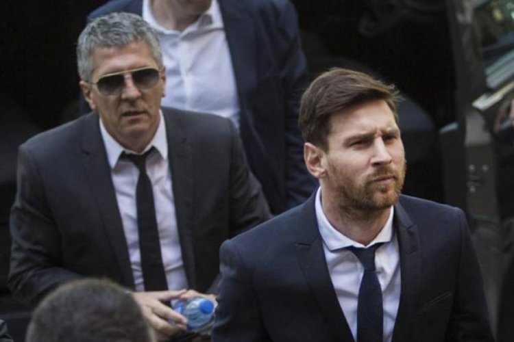 Messi'nin babasından PSG a&ccedil;ıklaması