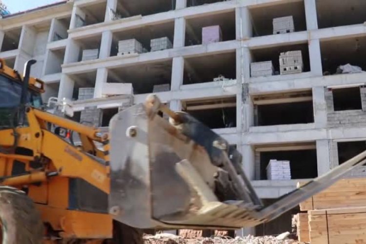 Bursa İnşaat M&uuml;teahhitleri Sanayici ve İşadamları Derneği Başkanı Andı&ccedil;, 2021'den umutlu