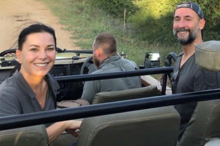 Şenay G&uuml;rler ve Semih Saygıner, Afrika tatilinde