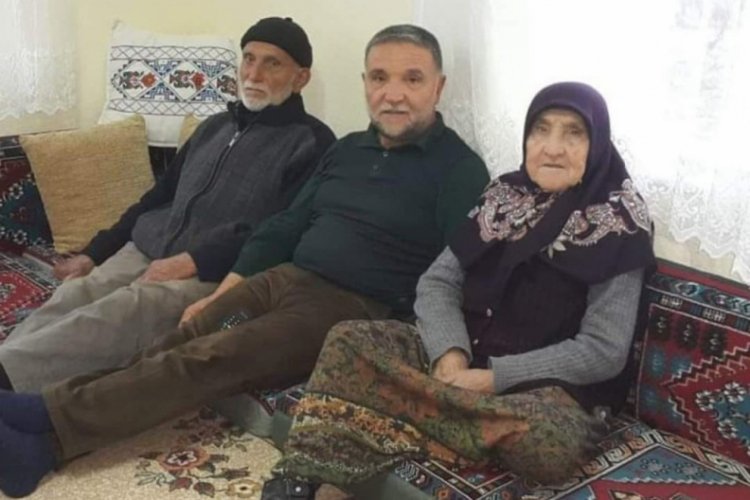 5 g&uuml;nde aynı aileden 4 kişi Covid-19 nedeniyle yaşamını yitirdi