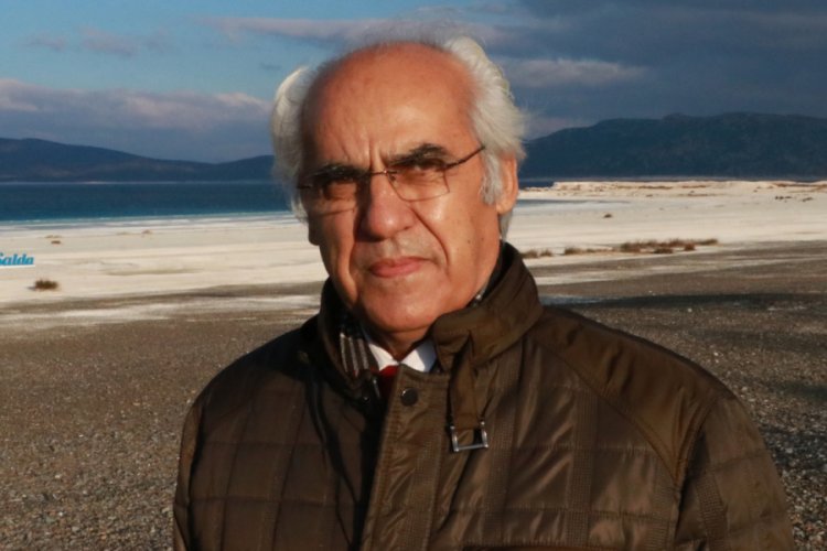 'Salda G&ouml;l&uuml;, kuraklık nedeniyle 10 yılda 30 metre &ccedil;ekildi'