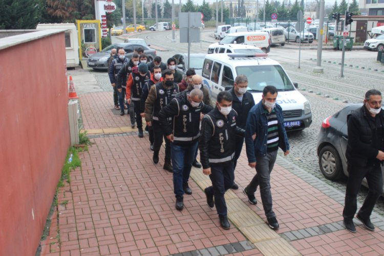 FET&Ouml; operasyonunda g&ouml;zaltına alınan 11 kişi serbest bırakıldı