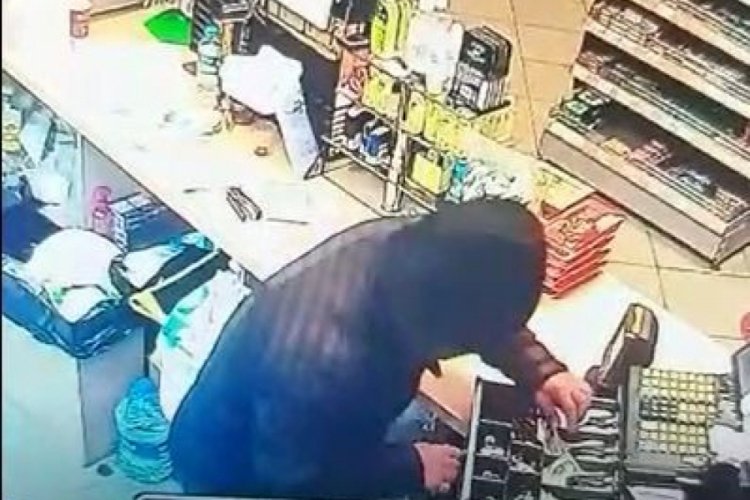 Petrol istasyonunda hırsızlık