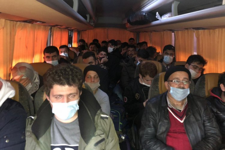 Fethiye'de 97 ka&ccedil;ak g&ouml;&ccedil;men ile 10 organizat&ouml;r yakalandı
