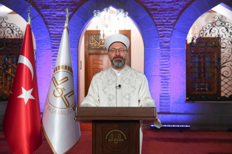 Erbaş: K&uuml;resel sorunlarda, insanoğlunun zaaflarının &ouml;nemli bir payı var