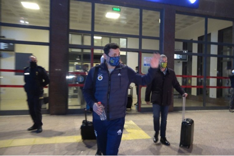 Fenerbah&ccedil;e, kafilesi Gaziantep'te geldi