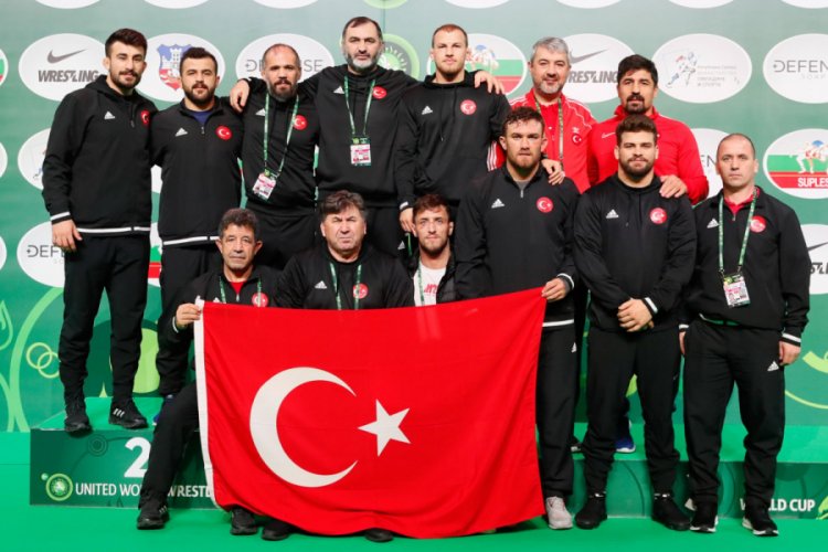 Serbest stilde T&uuml;rkiye, D&uuml;nya ikincisi