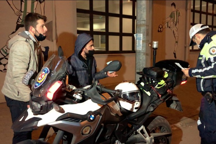 Bursa'da ehliyetsiz ve kimliksiz s&uuml;r&uuml;c&uuml;ye ceza
