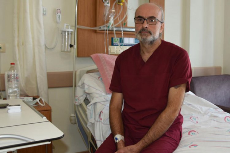 Koronavir&uuml;s&uuml; yenen doktor: Pe&ccedil;ete ve k&uuml;rdandan bile bulaşabilir