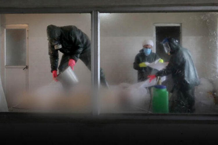 İran'da koronavir&uuml;s salgınına ilişkin korkutan g&ouml;r&uuml;nt&uuml;ler ortaya &ccedil;ıktı