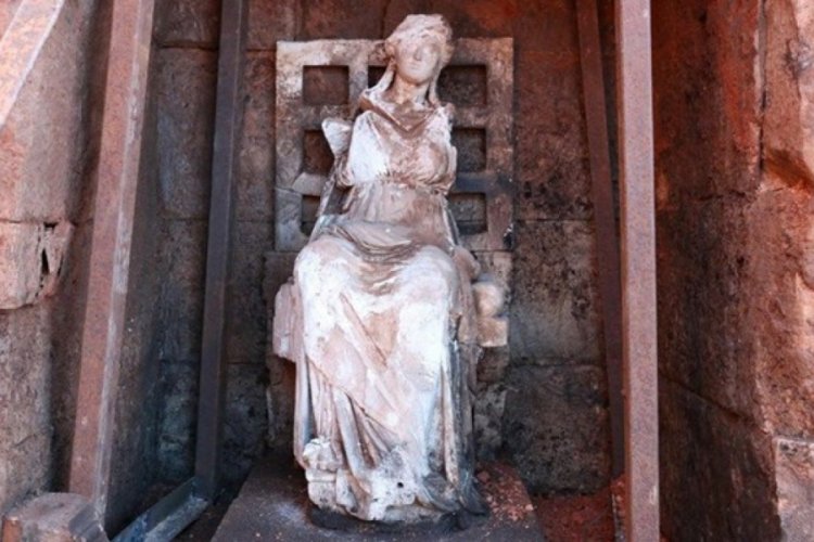 2 bin yıllık Kybele heykeli İsrail'e nasıl ka&ccedil;ırıldı?