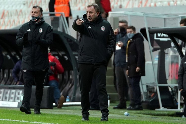 "Ben oyundan atılırsam, başınız g&ouml;ğe mi erecek"