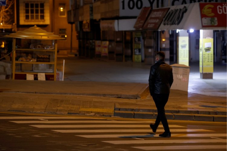 56 saatlik kısıtlama sona erdi