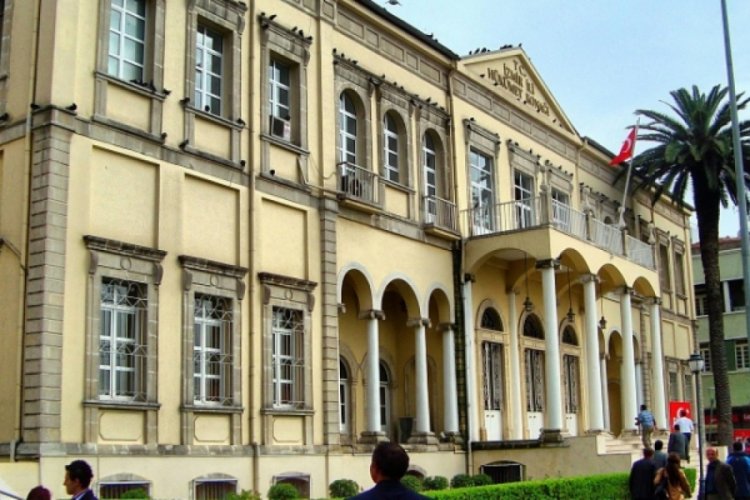 İzmir Valiliğinden polis tarafından vatandaşa darp iddialarına yönelik