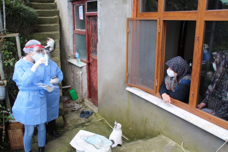 Filyasyon ekipleri iz s&uuml;r&uuml;yor: Vir&uuml;s ev ziyaretleriyle yayılıyor