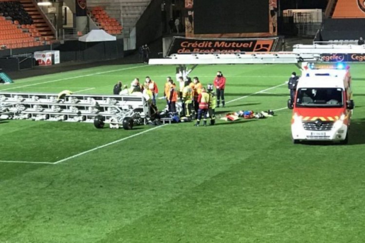 Fransa'da ma&ccedil; sonrası akılalmaz kaza