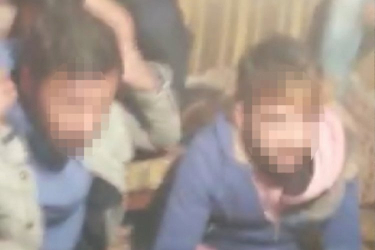Kurdukları &ccedil;adırlarda kumar oynayan 12 kişiye 50 bin lira ceza
