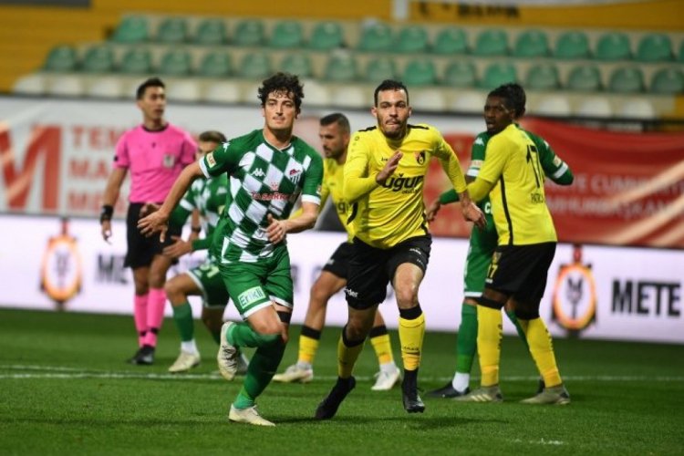 Bursaspor'da hakemlere y&ouml;nelik tepki