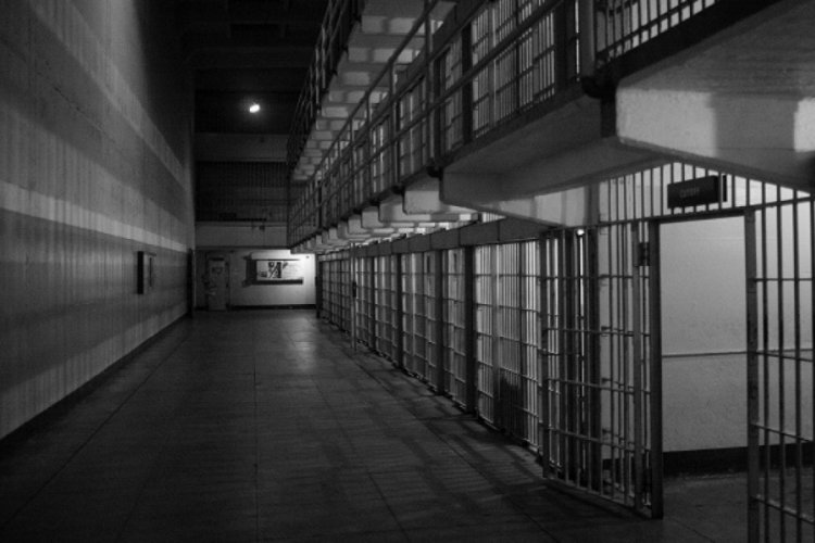 ABD'de her 5 mahkumdan 1'i koronavir&uuml;se yakalanıyor