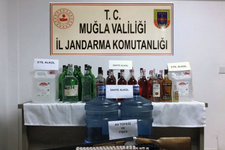 Yılbaşı &ouml;ncesi 68 litre sahte alkol ele ge&ccedil;irildi